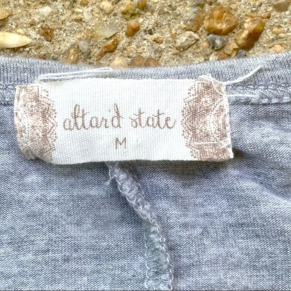 Altar’d State Gray Floral Deer Loose Tunic Top M - Picture 3 of 11